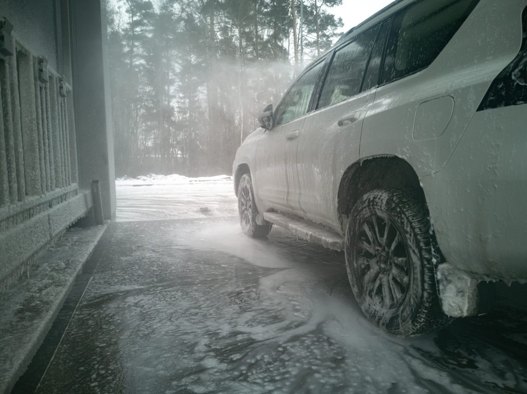 waxing car in winter